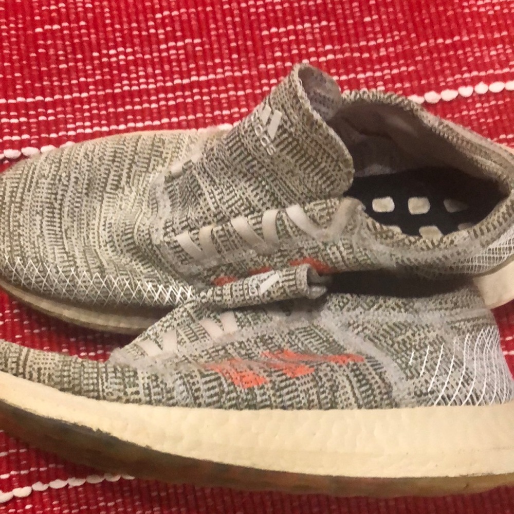 Adidas men boost size 9